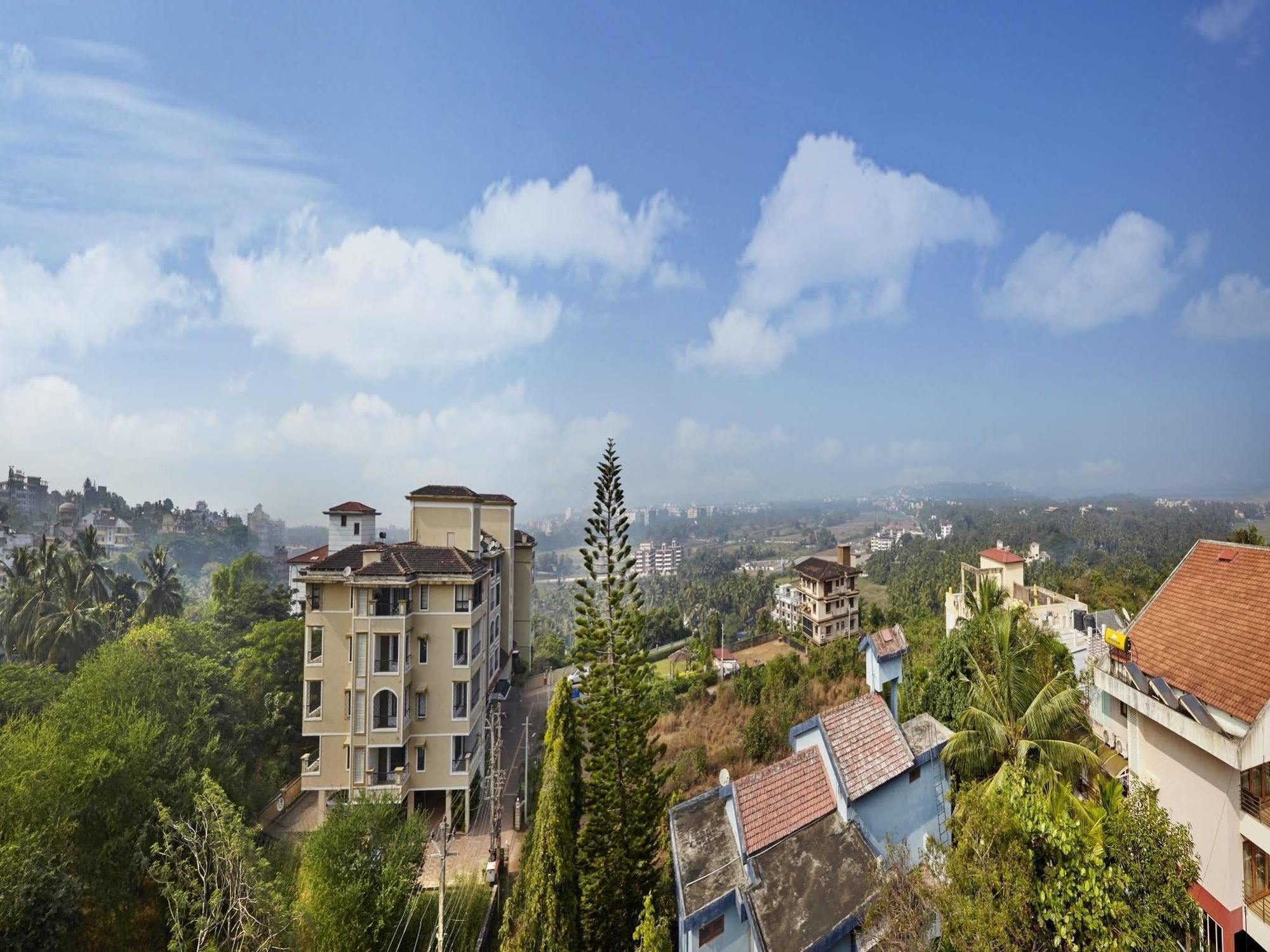 Highland Homes Panaji Esterno foto